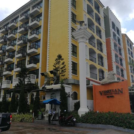Venetian Poseidon Pool Hotel Джомтиен Бийч Екстериор снимка