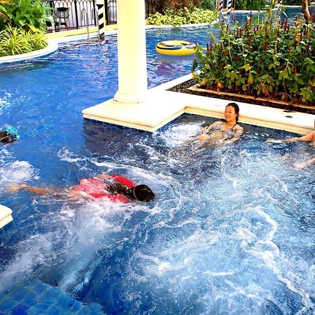 Venetian Poseidon Pool Hotel Джомтиен Бийч Екстериор снимка