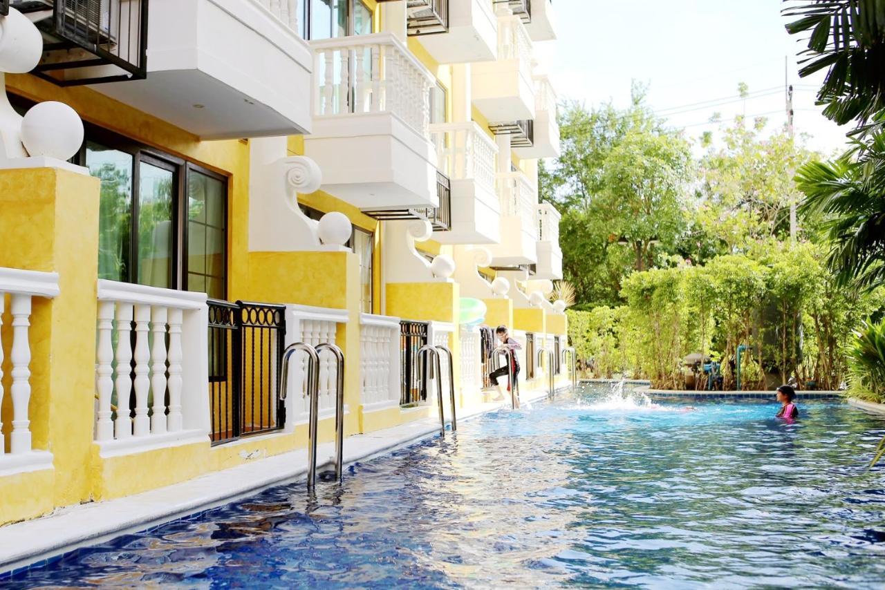 Venetian Poseidon Pool Hotel Джомтиен Бийч Екстериор снимка