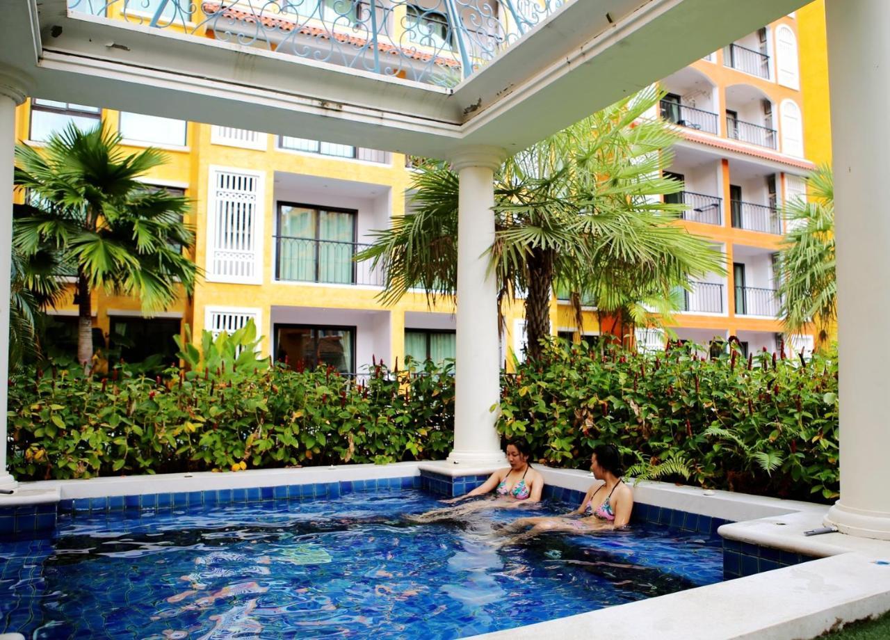 Venetian Poseidon Pool Hotel Джомтиен Бийч Екстериор снимка